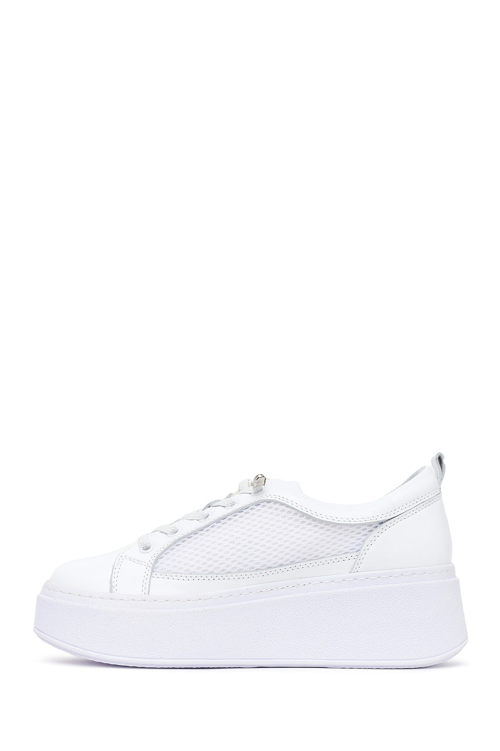 Kadın Beyaz Bağcıklı Kalın Tabanlı Deri Sneaker