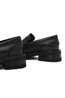 Kadın Siyah Kalın Tabanlı Deri Maskülen Loafer | Derimod Kadın Siyah Kalın Tabanlı Deri Maskülen Loafer | Derimod