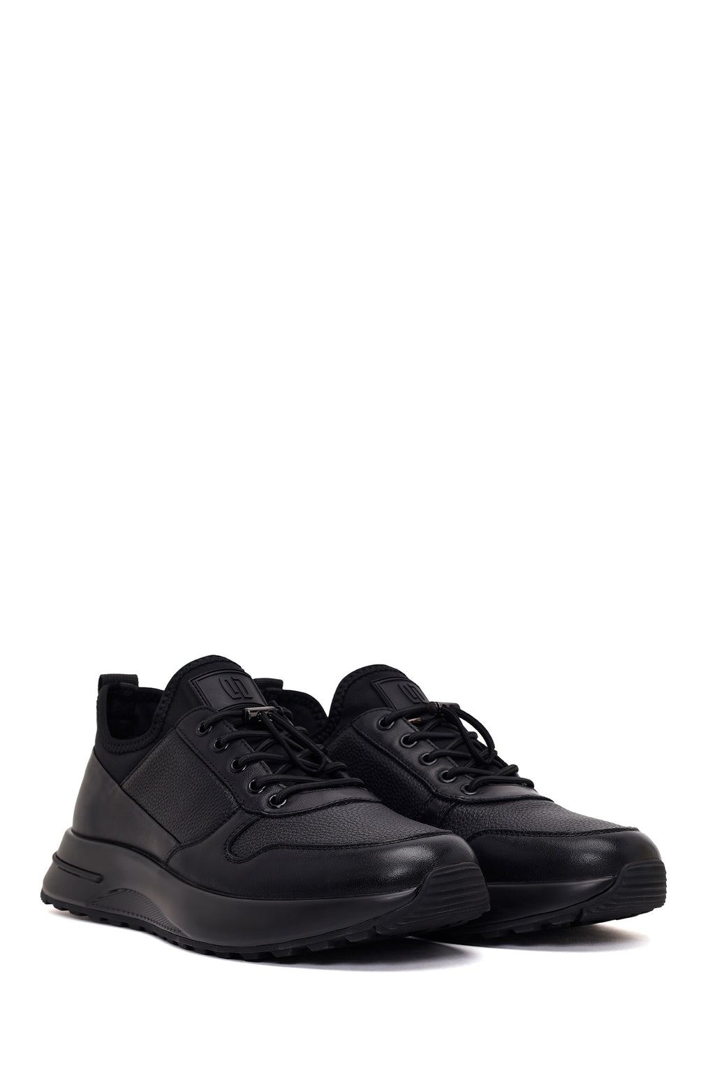 Erkek Siyah Bağcıklı Kalın Tabanlı Deri Sneaker