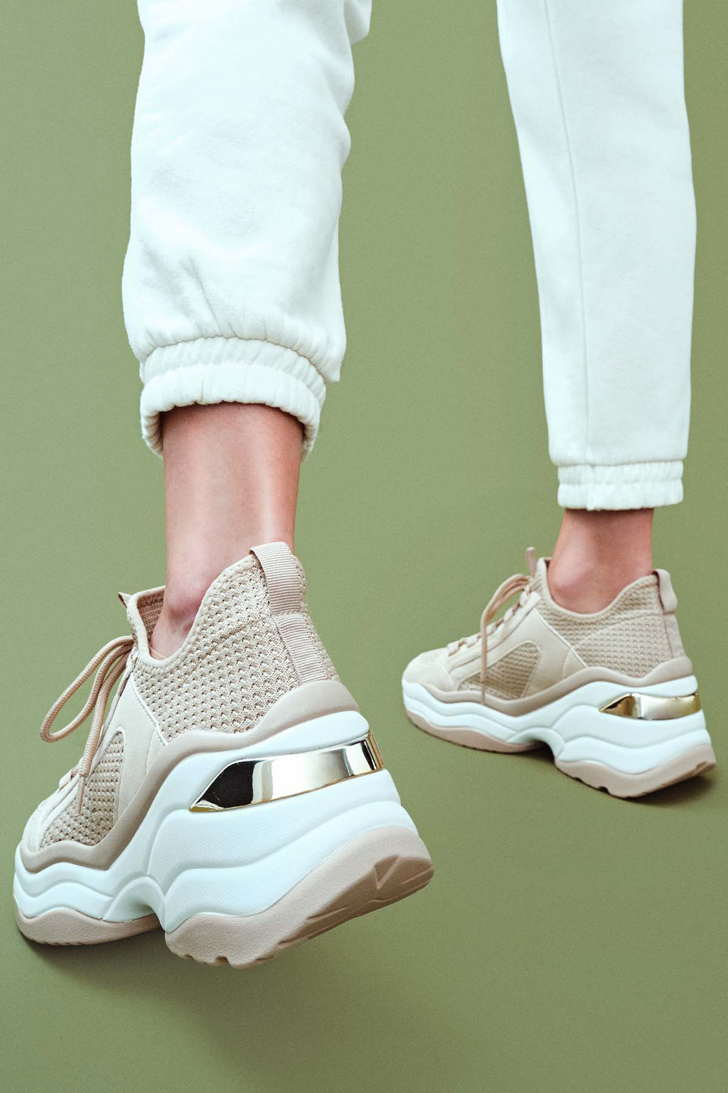 Kadın Bej Yüksek Tabanlı Sneaker