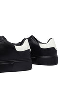 Erkek Siyah Bağcıklı Kalın Tabanlı Sneaker | Derimod Erkek Siyah Bağcıklı Kalın Tabanlı Sneaker | Derimod