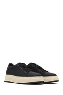 Erkek Siyah Bağcıklı Kalın Tabanlı Deri Sneaker | Derimod Erkek Siyah Bağcıklı Kalın Tabanlı Deri Sneaker | Derimod