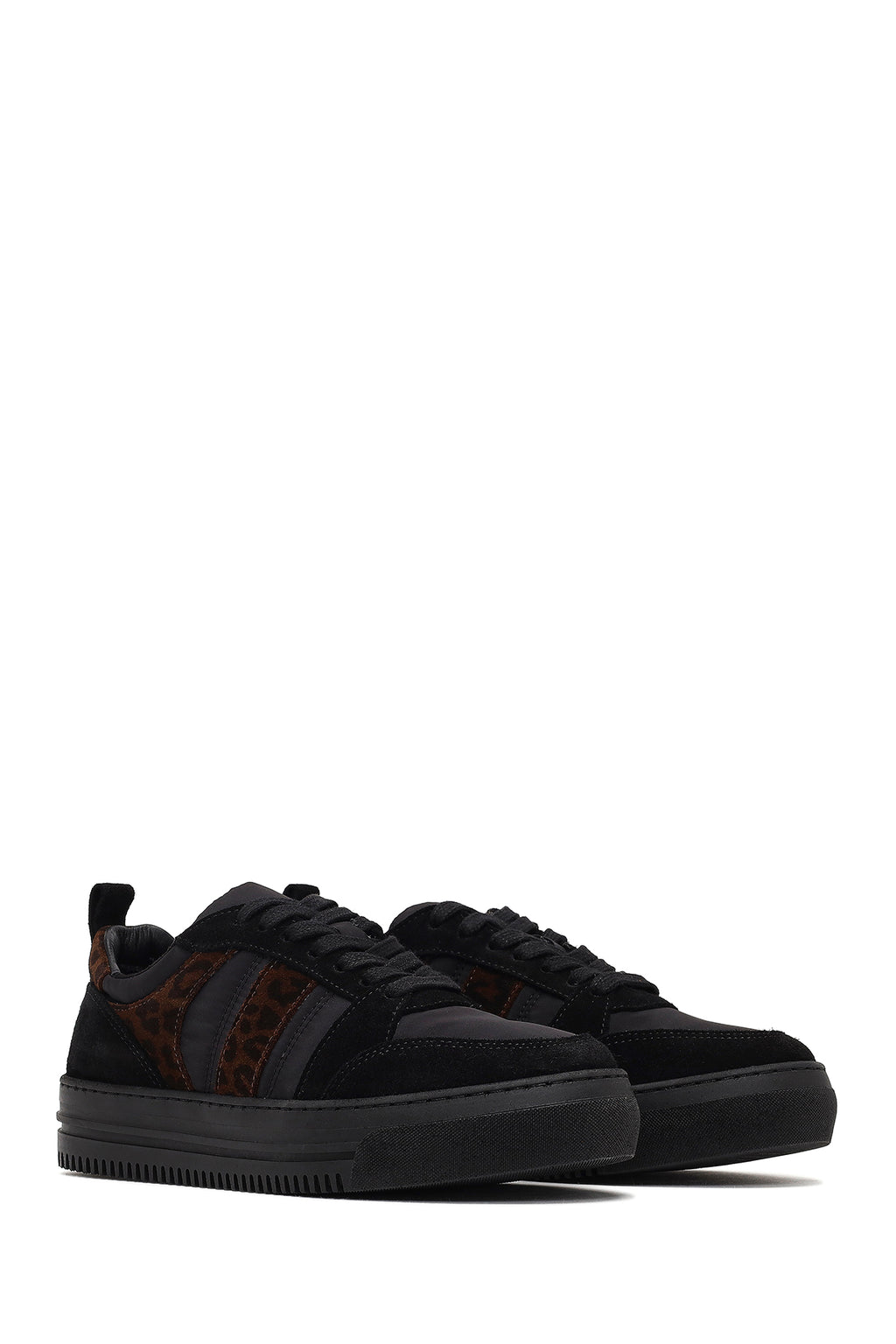 Kadın Siyah Bağcıklı Desenli Deri Sneaker