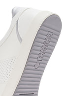 Geox Kadın Beyaz Blomiee Bağcıklı Deri Sneaker | Derimod Geox Kadın Beyaz Blomiee Bağcıklı Deri Sneaker | Derimod