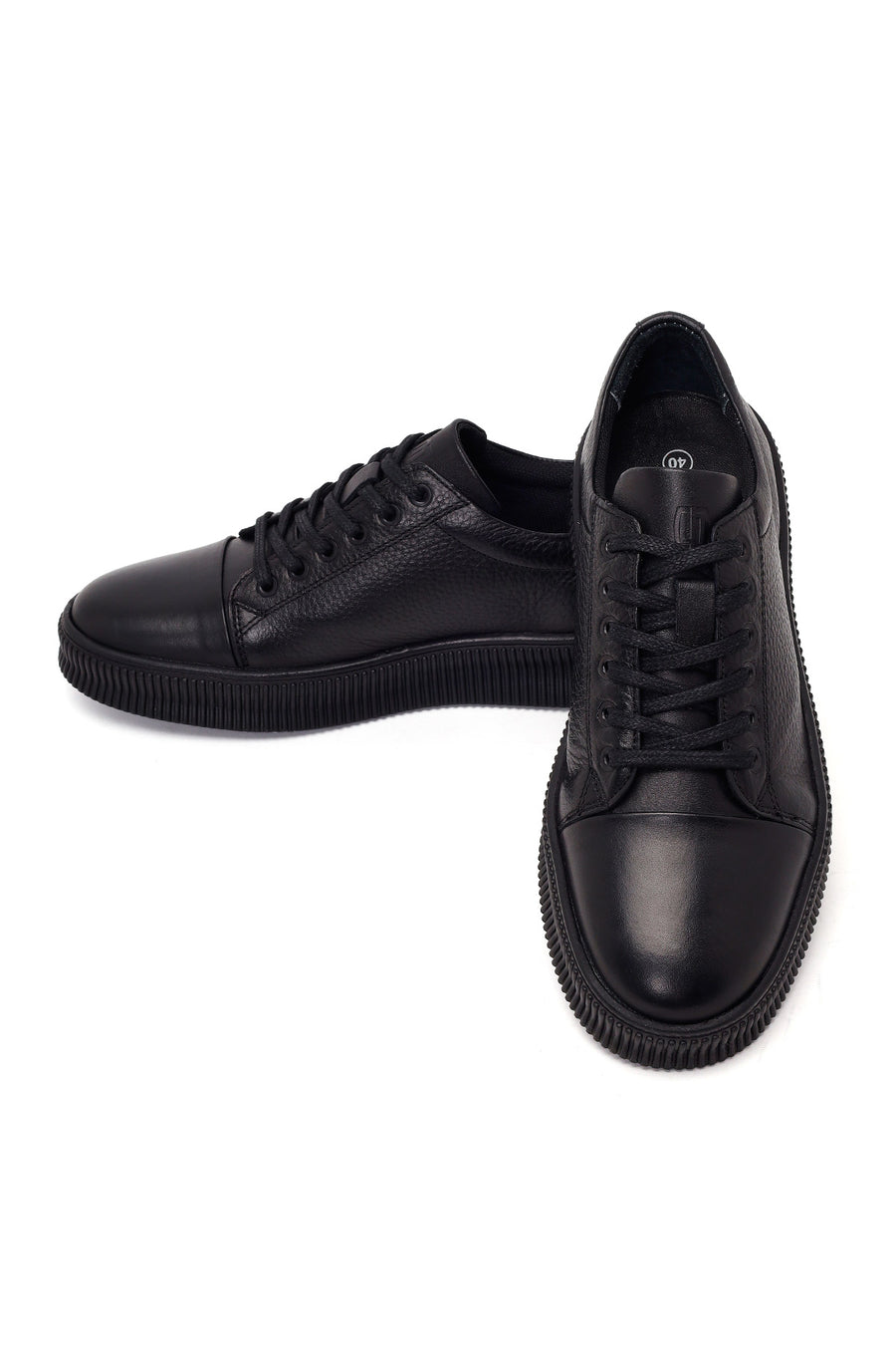 Male Black Lace-up Leather Sneaker