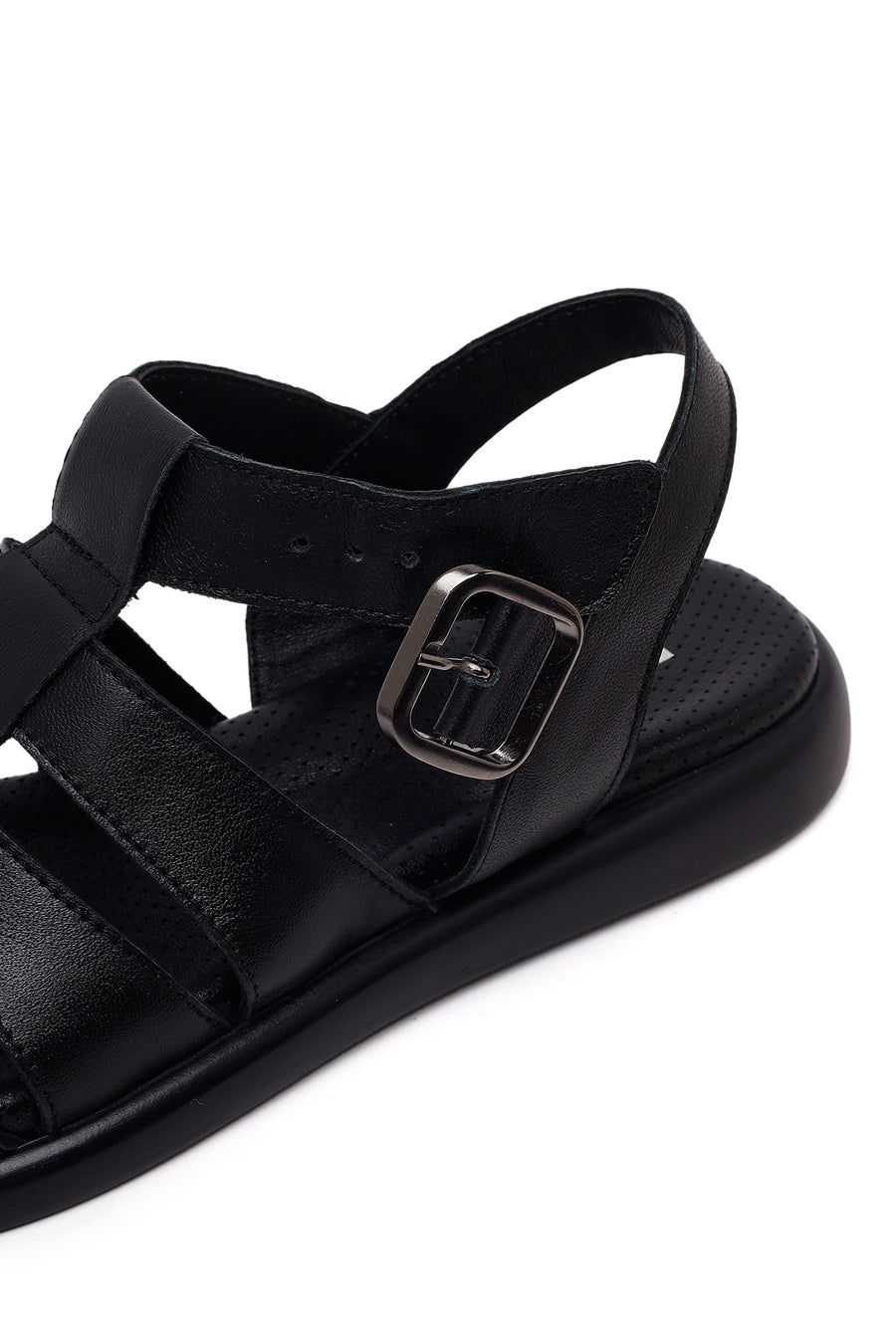 Woman Black Buckled Leather Sandals