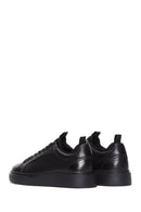 Erkek Siyah Bağcıklı Deri Sneaker | Derimod
