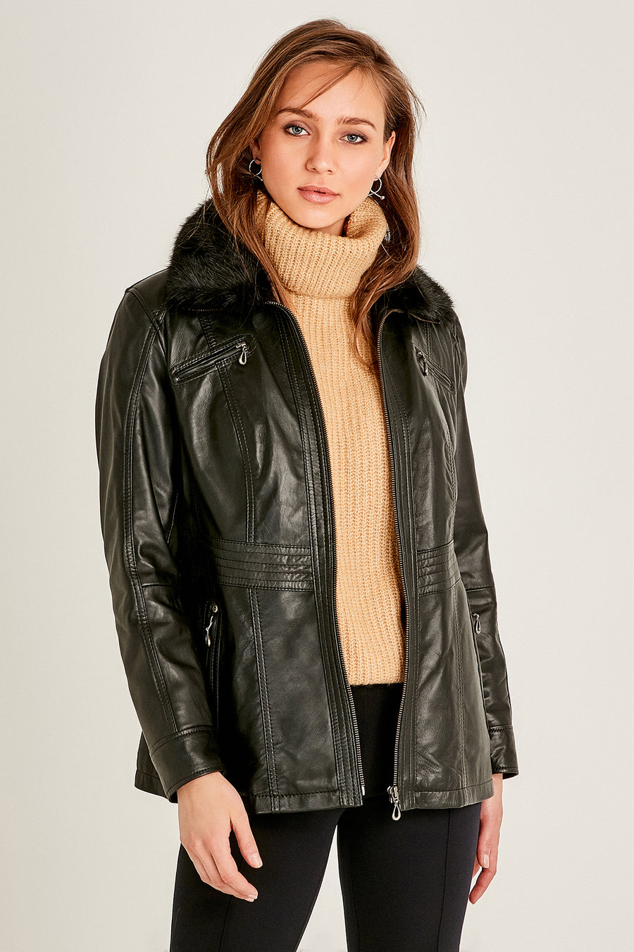 Mira (plus) Women's Black Coat 15WGE513447 | Derimod