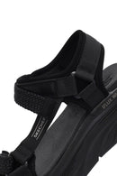 Skechers Kadın Siyah D'lux Walker - Pretty Field Kalın Tabanlı Sandalet | Derimod