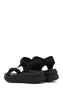 Skechers Kadın Siyah D'lux Walker - Pretty Field Kalın Tabanlı Sandalet | Derimod