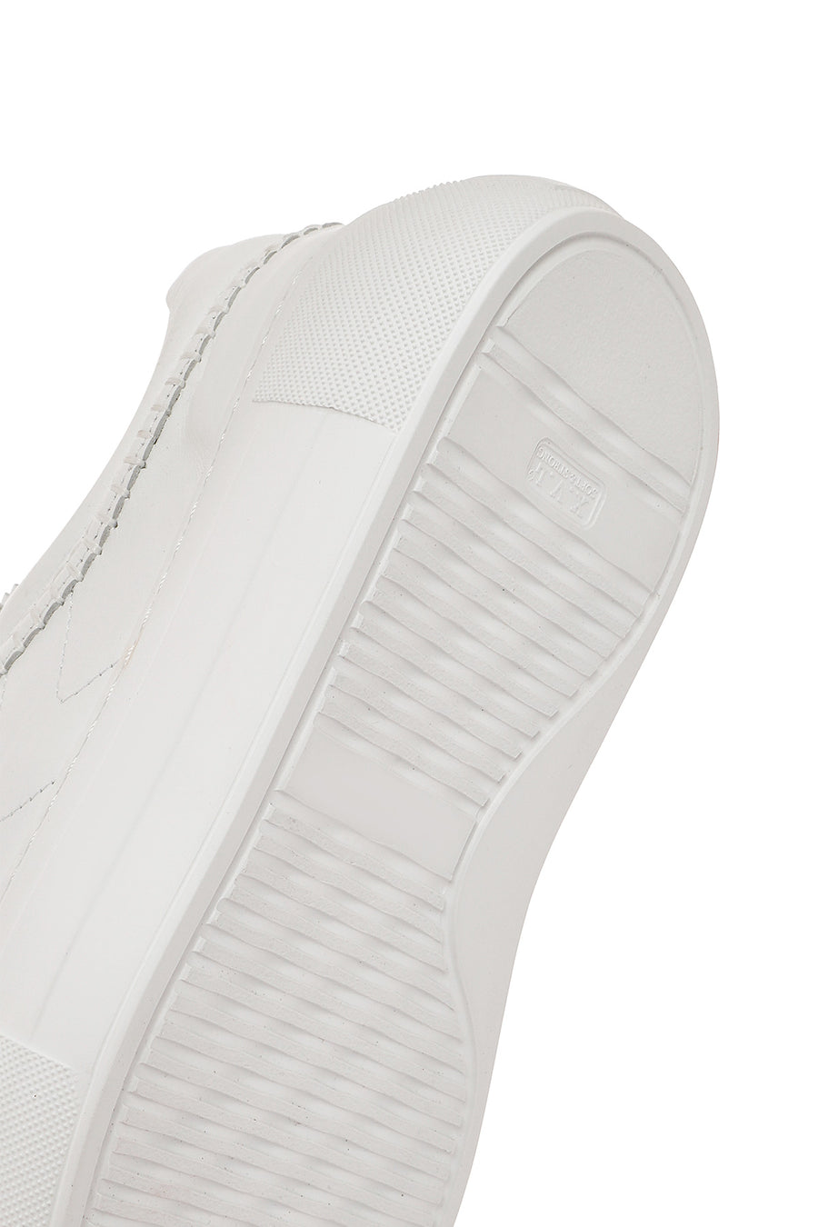 Kadın Beyaz Bağcıklı Kalın Tabanlı Deri Sneaker