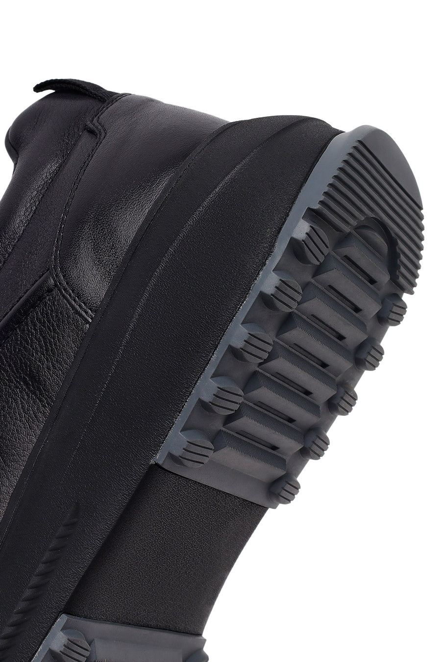 Male Black Lace-Up Thick-Soled Leather Casual Sneaker