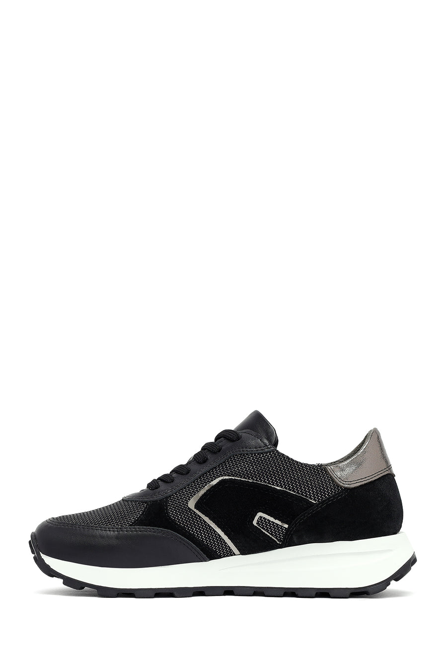 Kadın Siyah Bağcıklı Kalın Tabanlı Deri Sneaker