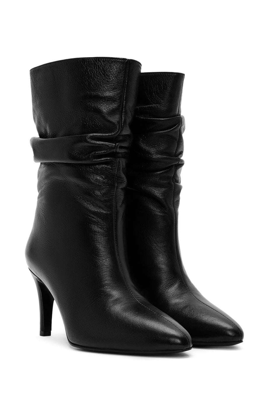Woman Black Heeled Leather Boots
