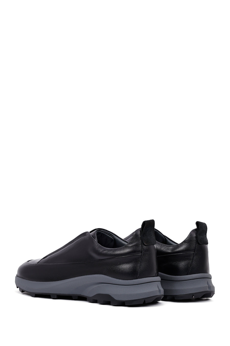 Men's Black Thick Sole Leather Casual Sneakers