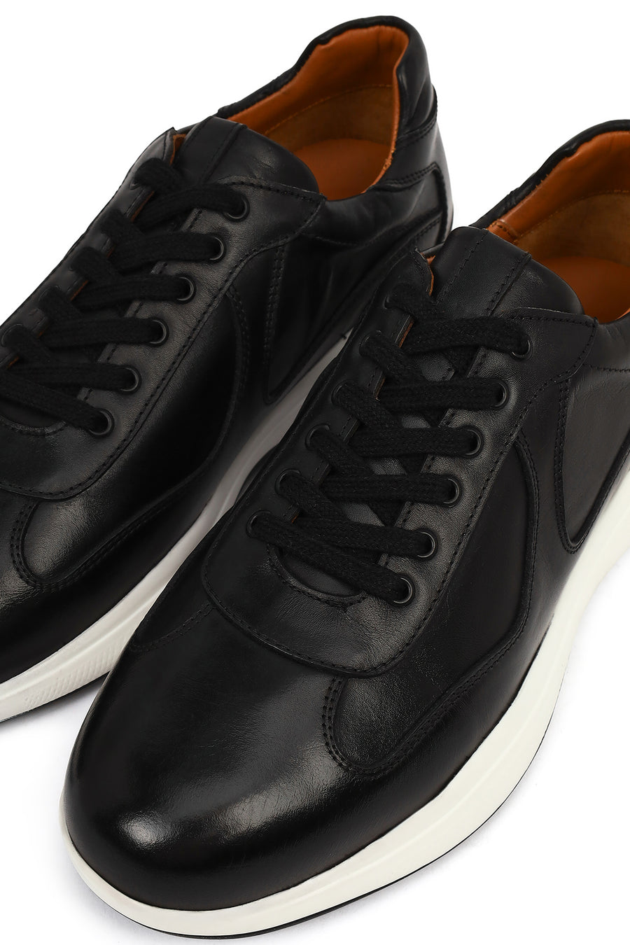 Erkek Siyah Bağcıklı Deri Casual Sneaker