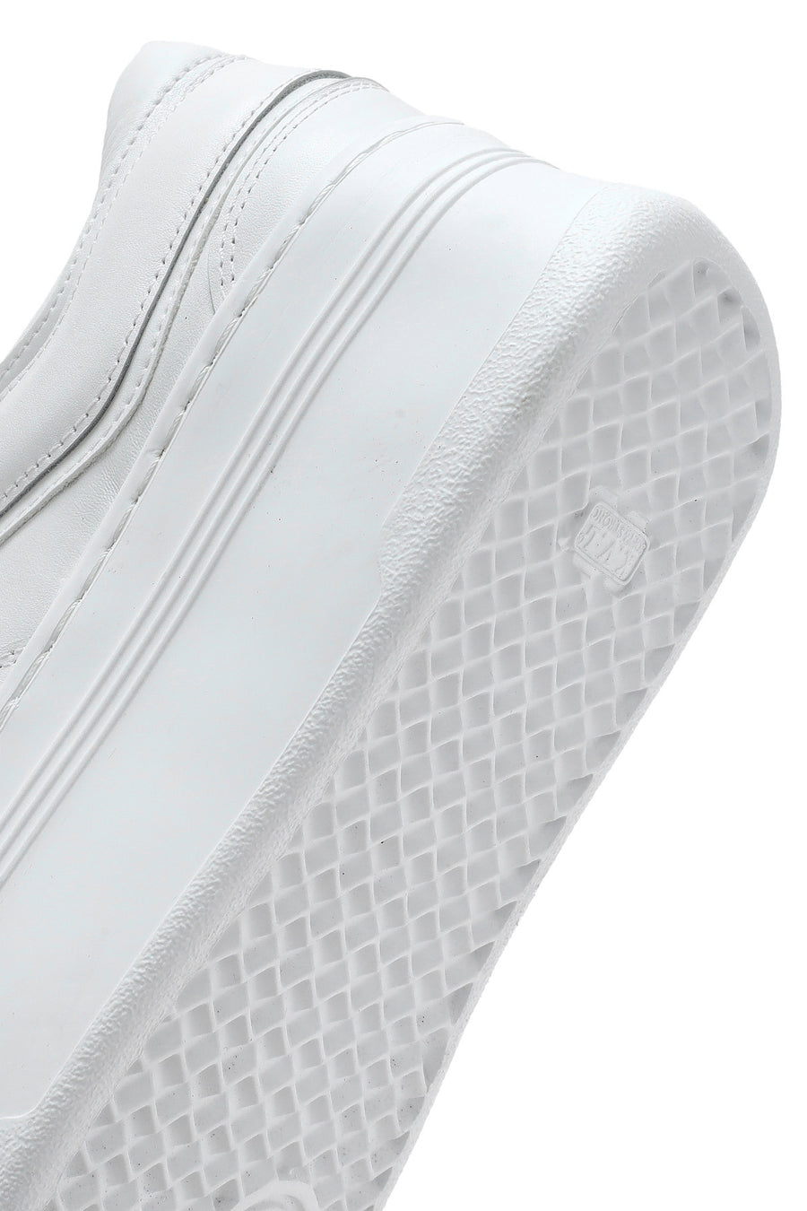Kadın Beyaz Bağcıklı Kalın Tabanlı Deri Sneaker