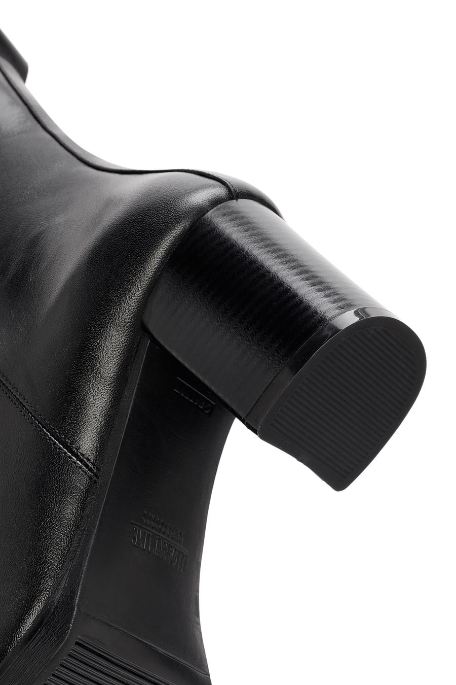 Woman Black Zip Closure Thick-Heeled Leather Boots