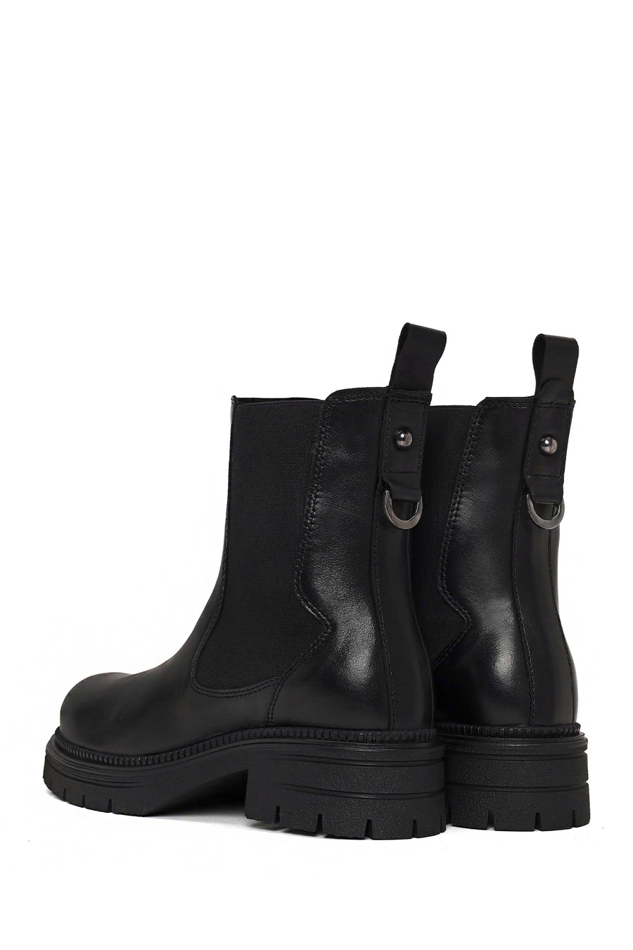 Woman Black Thick-Soled Leather Chelsea Boots