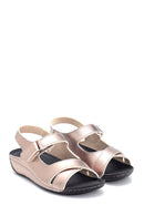 Kadın Dolgu Topuklu Casual Sandalet | Derimod