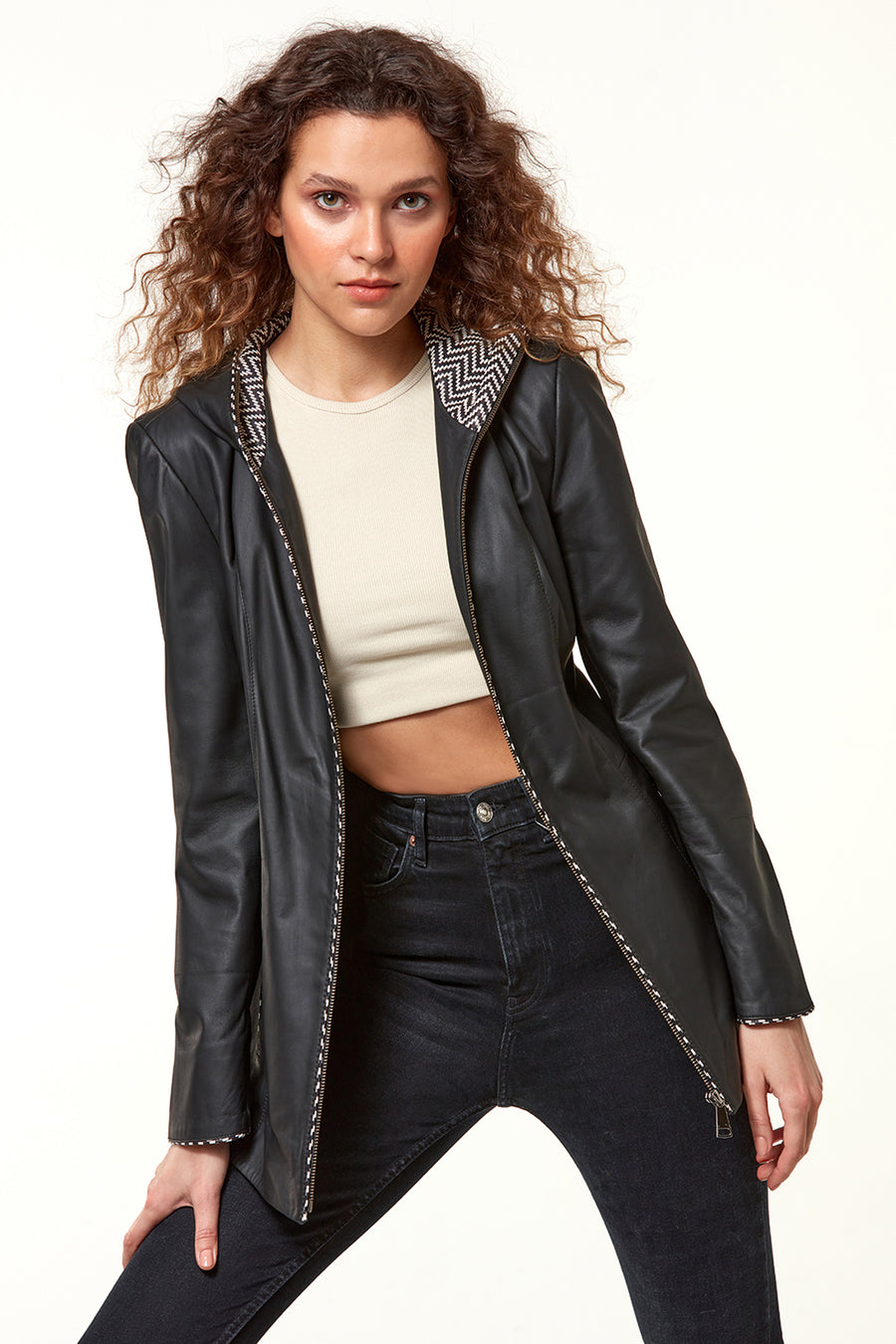 Pamela Women's Black Hooded Long Leather Jacket 22SGD5964DZ | Derimod