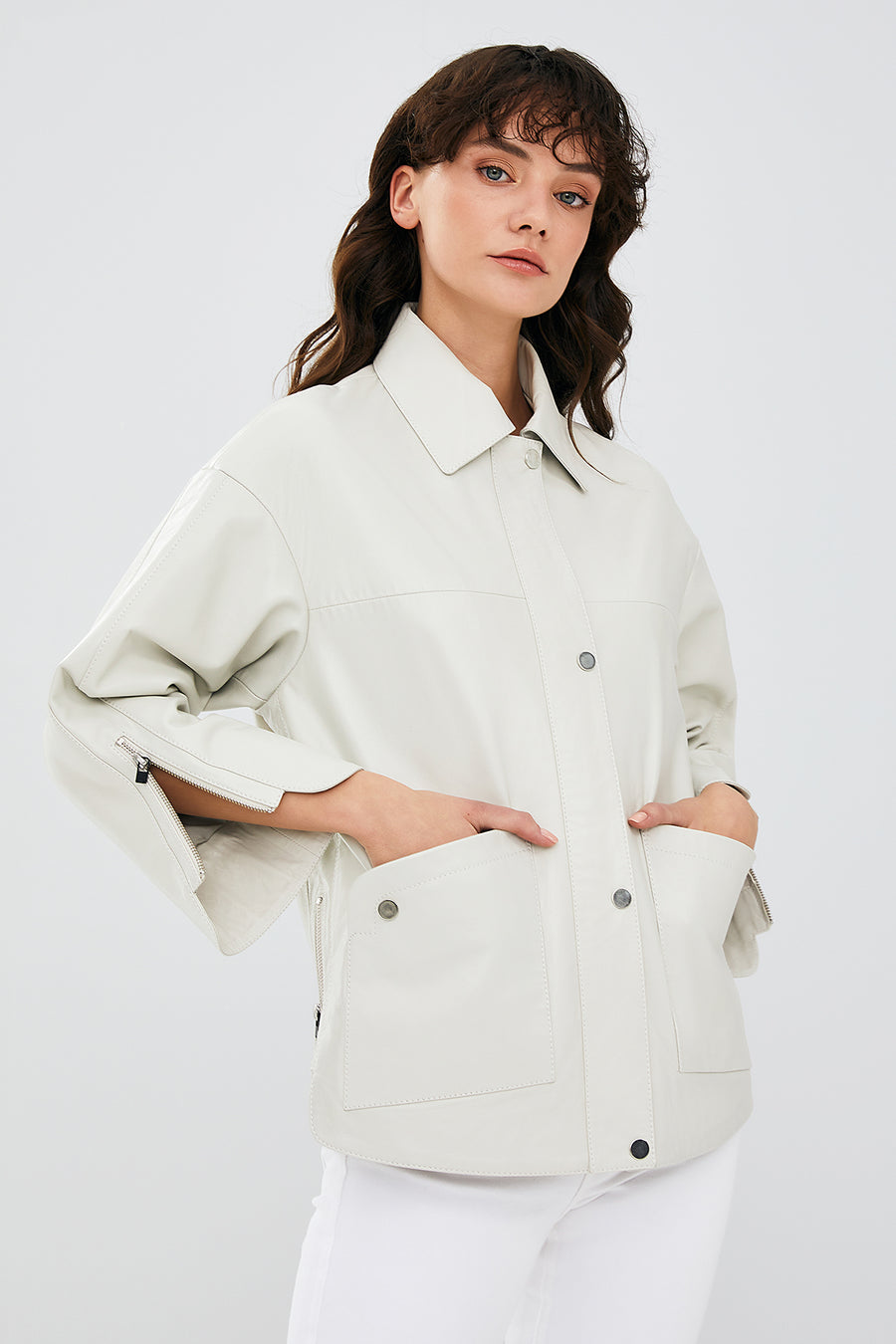 Karen Kadın Bej Oversize Deri Ceket