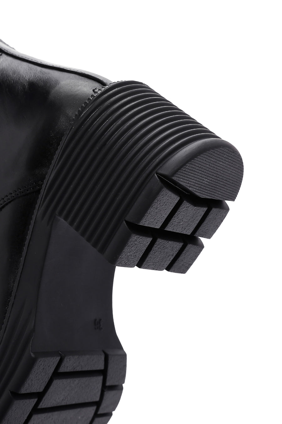 Women's Black Zipper Heeled Leather Boots