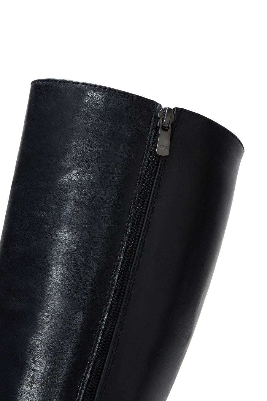 Women's Black Leather Zippered Heeled Boots