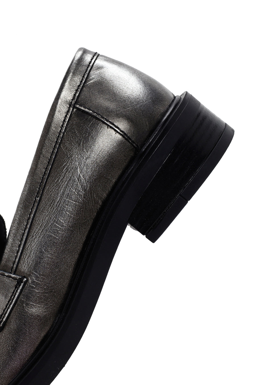 Women's Silver Leather Tasseled Masculine Loafer