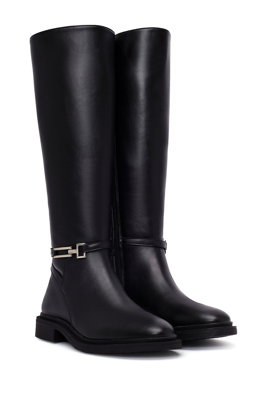 Woman Black Zip Closure Boot