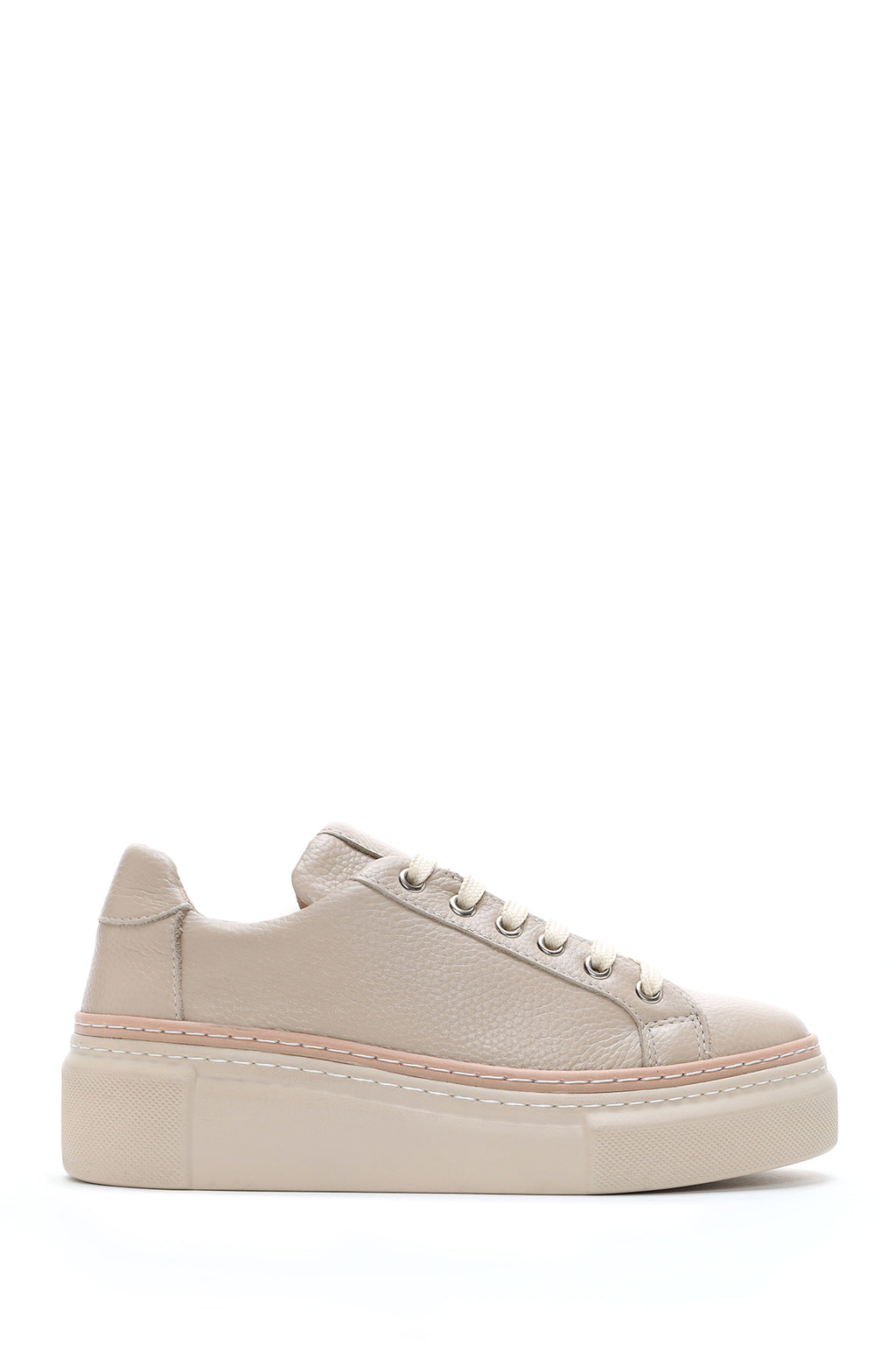 Kadın Bej Bağcıklı Kalın Tabanlı Deri Sneaker