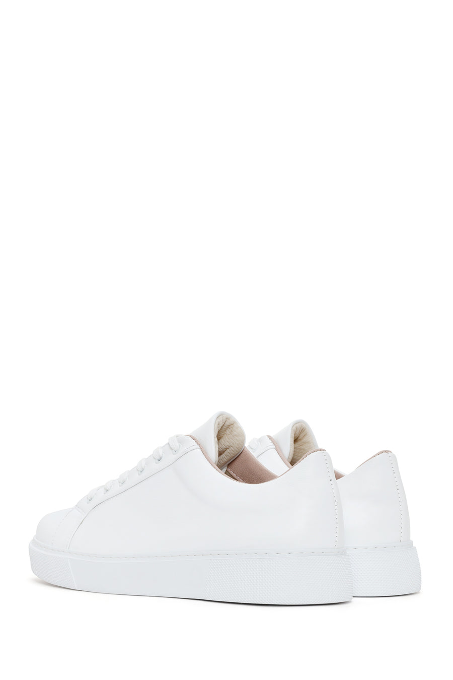 Kadın Beyaz Bağcıklı Deri Sneaker