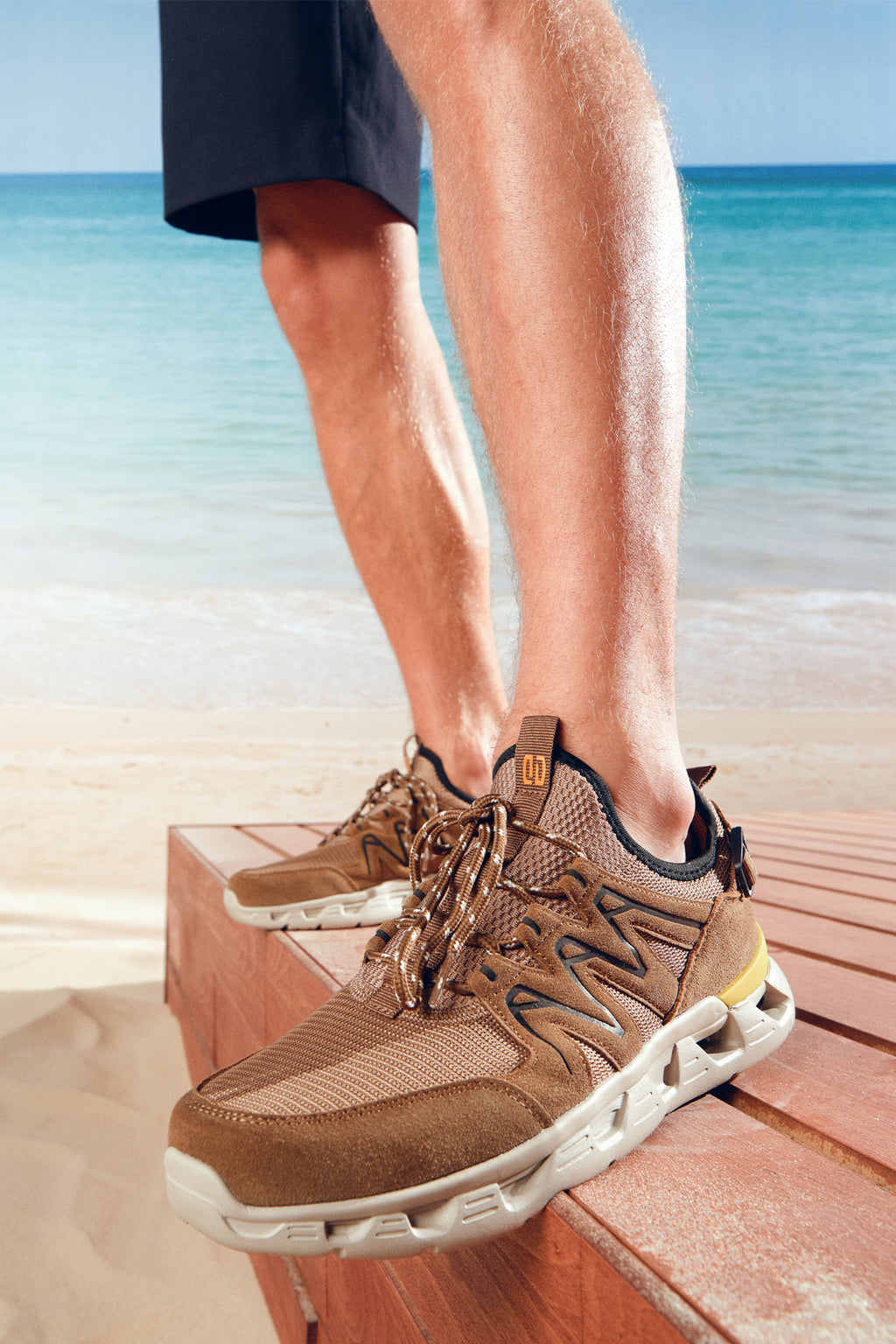 Erkek Bej Bağcıklı Kalın Tabanlı Deri Sneaker