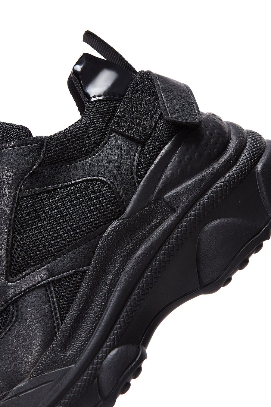 Kadın Siyah Kalın Tabanlı Bağcıklı Sneaker