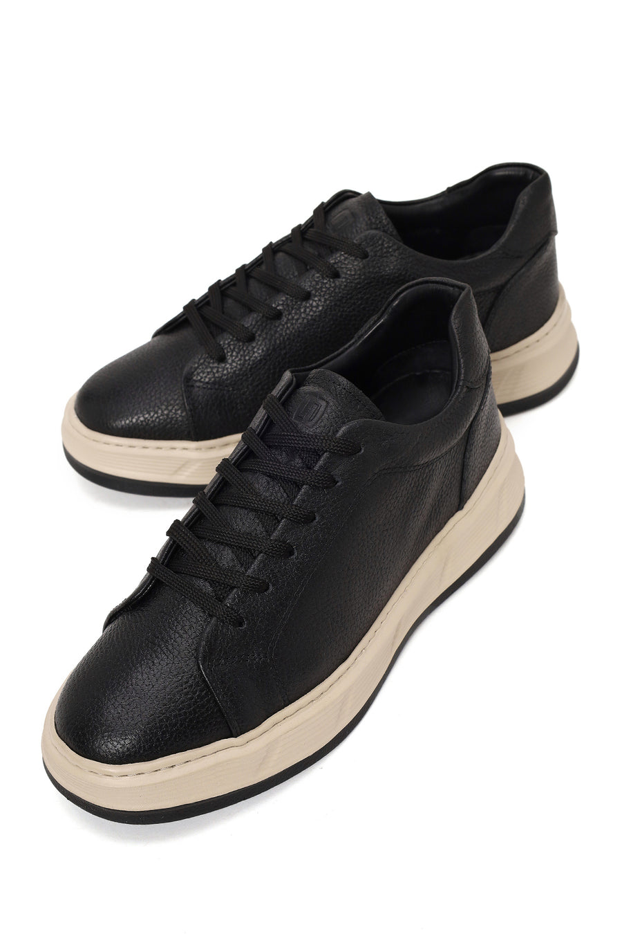 Erkek Siyah Bağcıklı Kalın Tabanlı Deri Sneaker