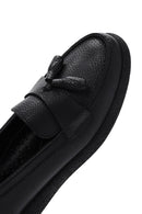 Woman Black Tassel Leather Comfort Loafer | Derimod