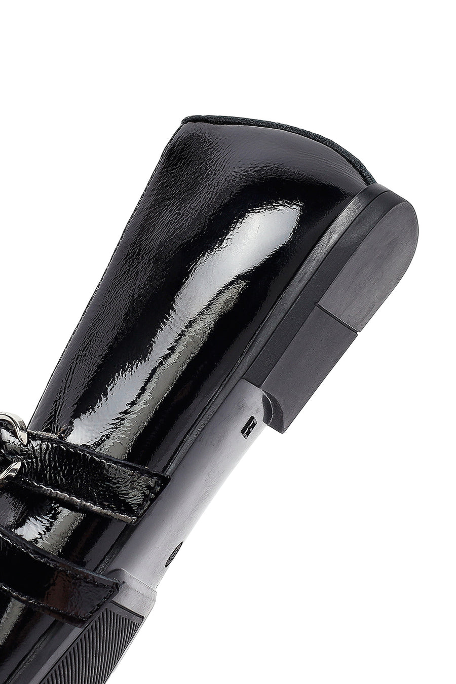 Woman Black Buckled Patent Leather Leather Babet