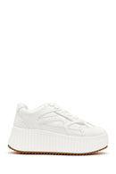 Kadın Beyaz Kalın Tabanlı Bağcıklı Sneaker | Derimod