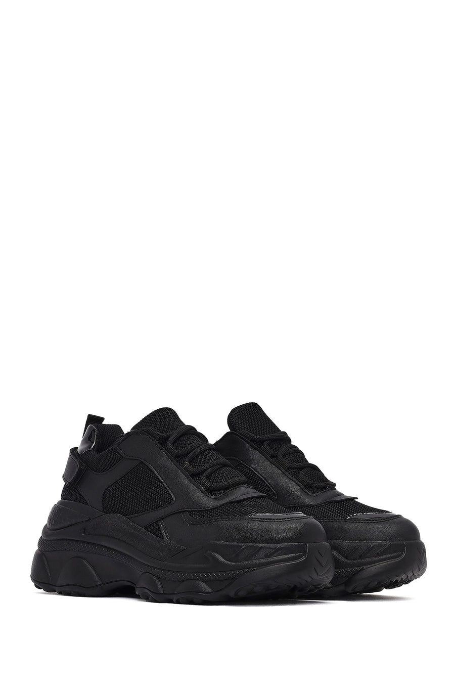 Kadın Siyah Bağcıklı Kalın Tabanlı Sneaker