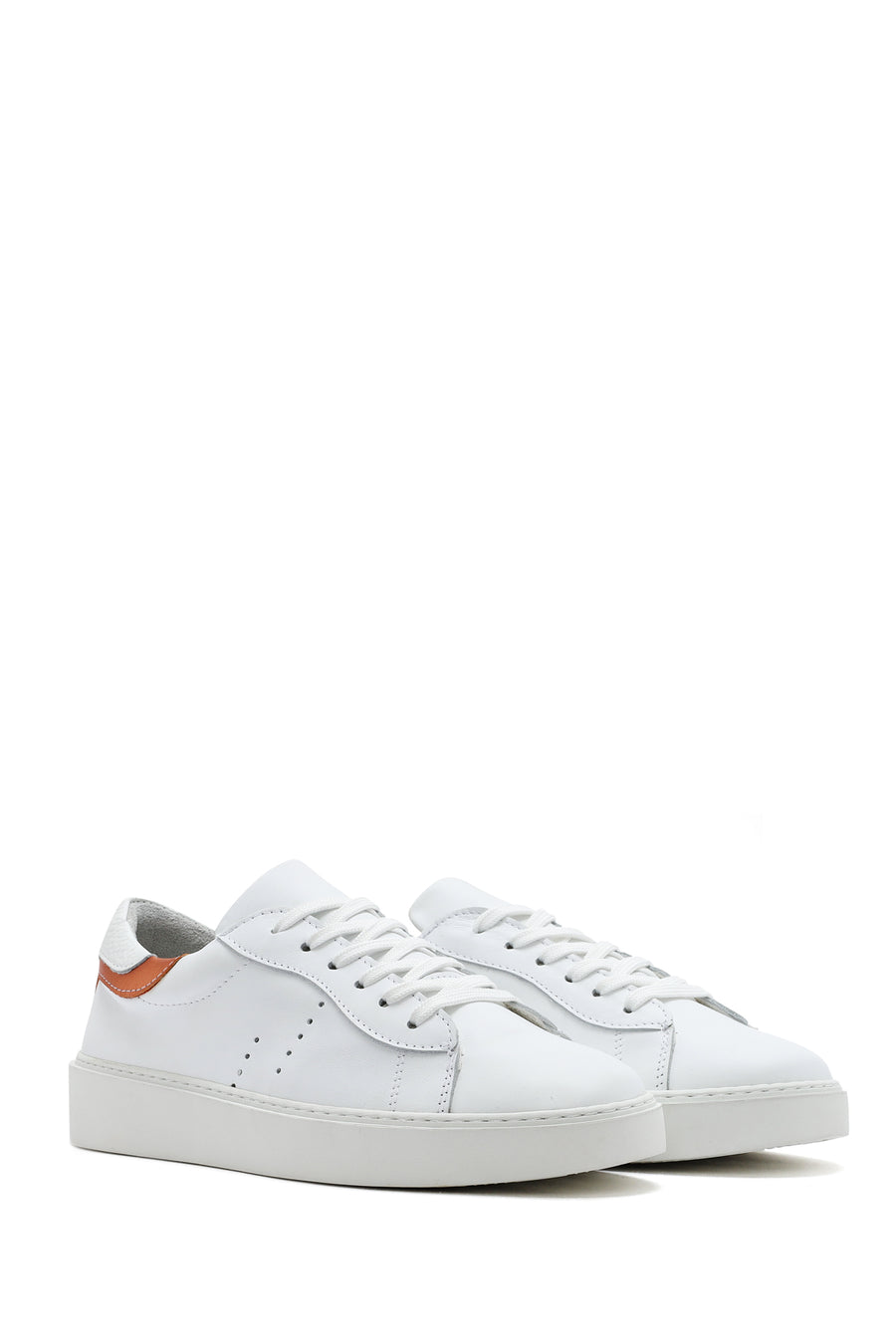 Kadın Beyaz Bağcıklı Deri Sneaker