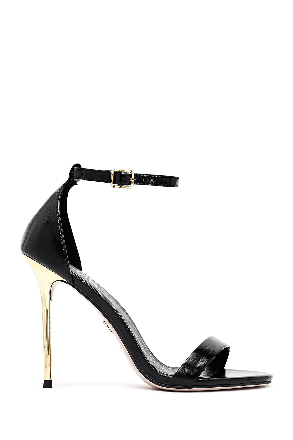 Complete the Look by Purchasing Together!