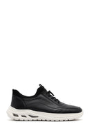Erkek Siyah Bağcıklı Kalın Tabanlı Deri Sneaker | Derimod