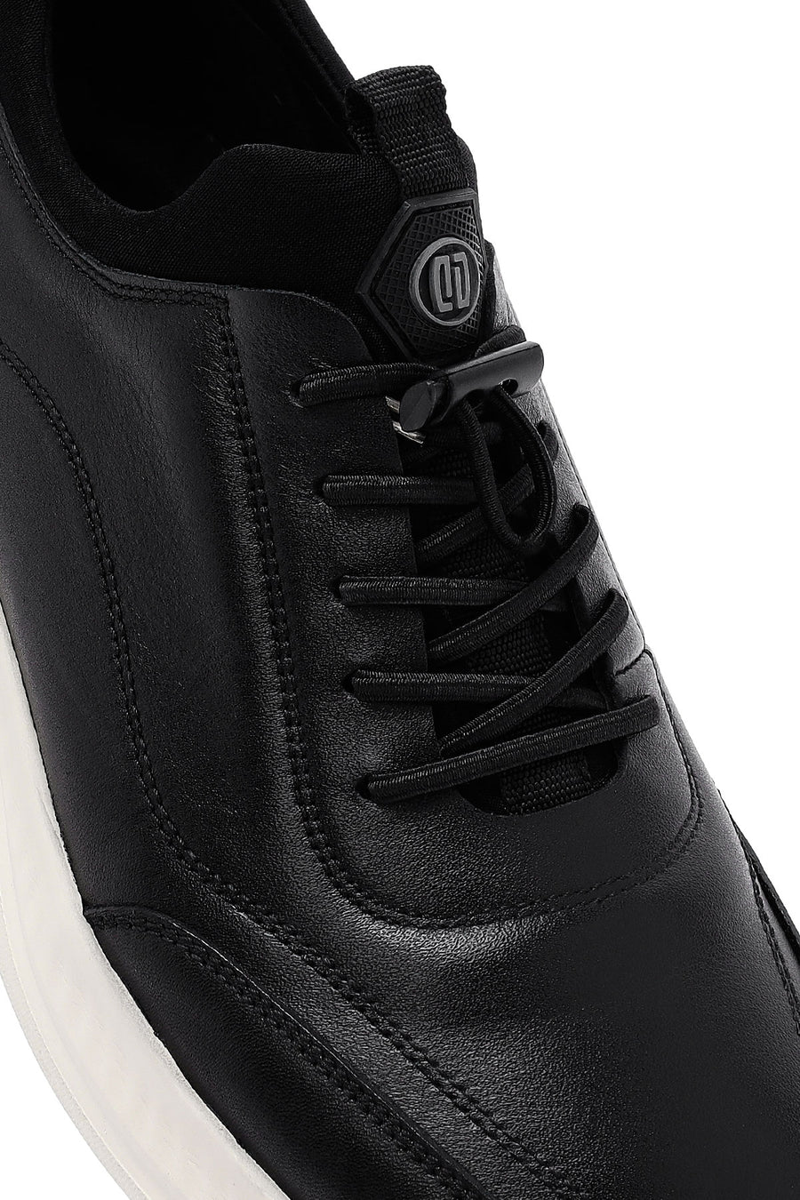 Erkek Siyah Bağcıklı Kalın Tabanlı Deri Sneaker