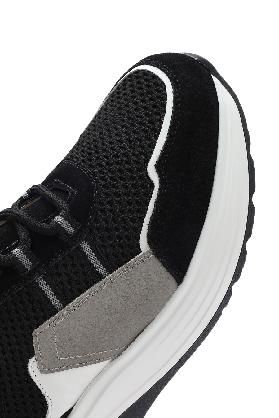 Erkek Siyah Bağcıklı Kalın Tabanlı Deri Sneaker