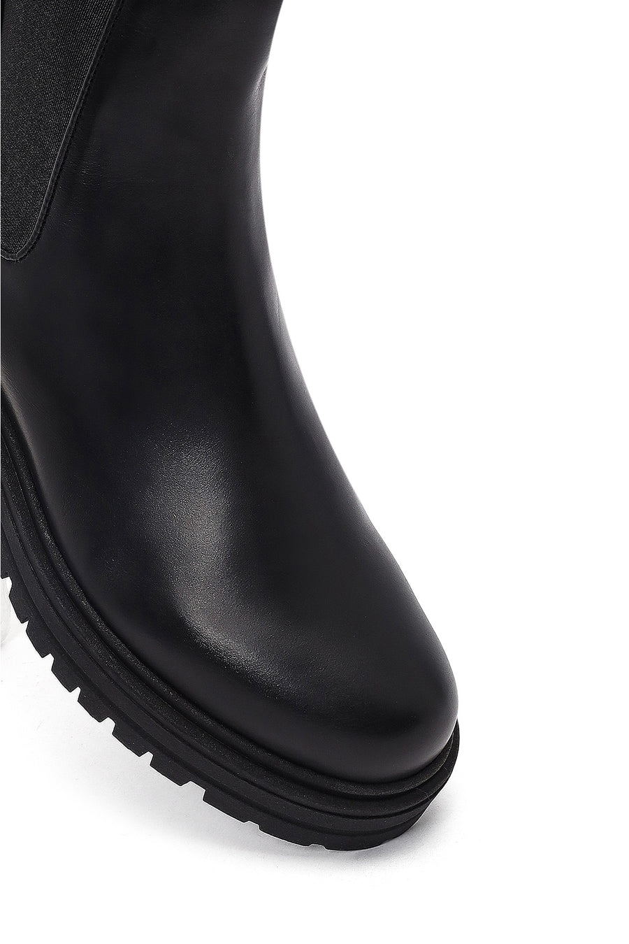Woman Siyah Leather Chelsea Bot