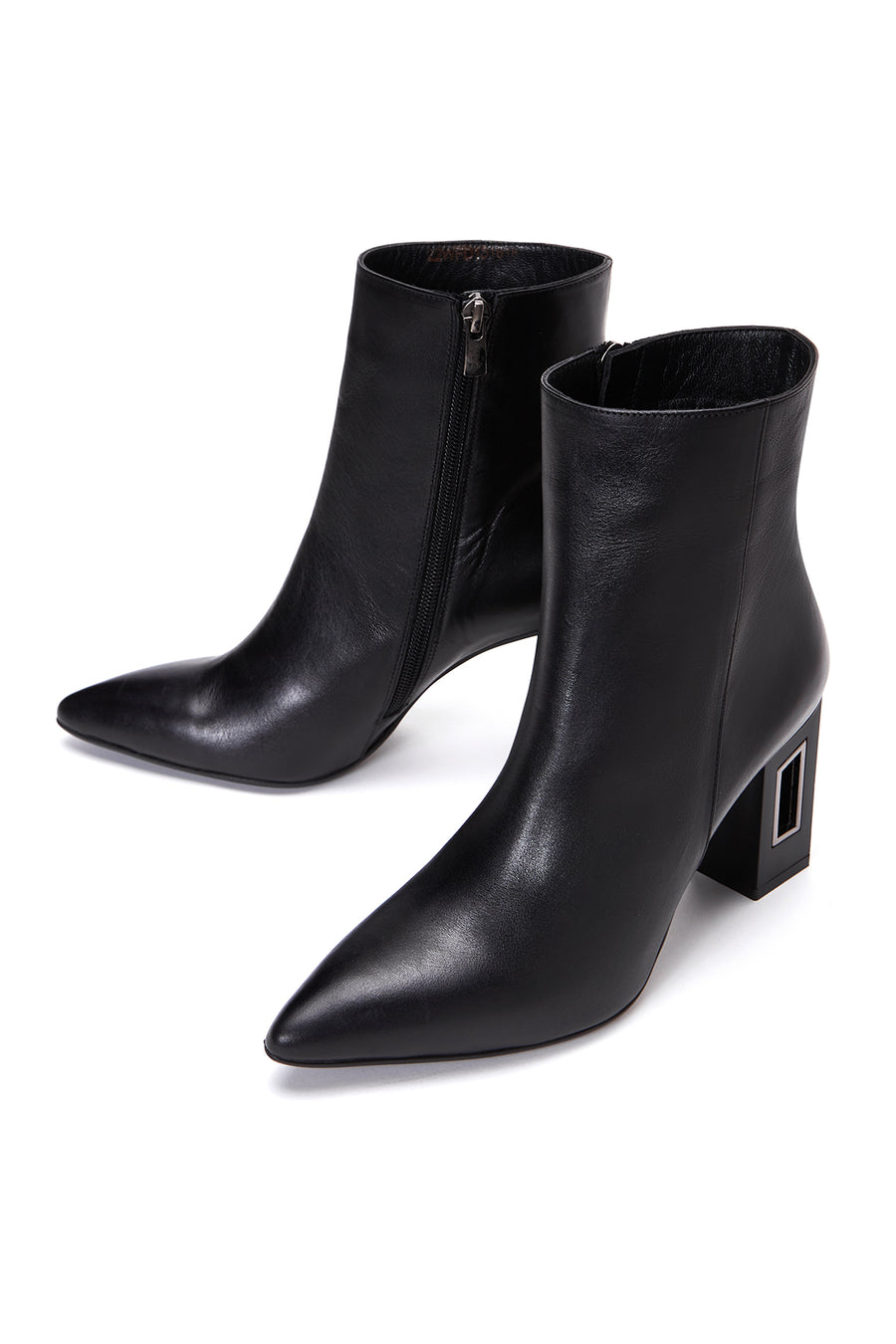 Woman Black Zippered Chunky Heels Leather Boat