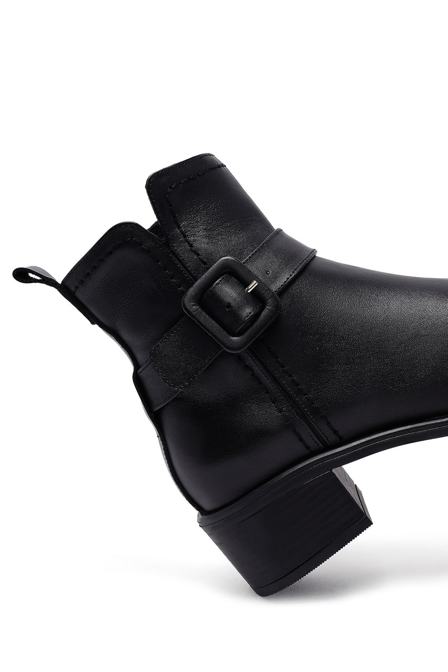 Women's Black Zippered Short Thick Heeled Leather Boots