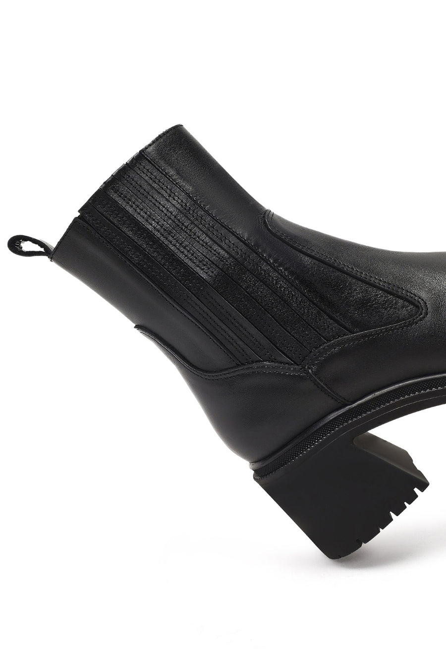 Women's Black Zippered Thick Heeled Leather Boot