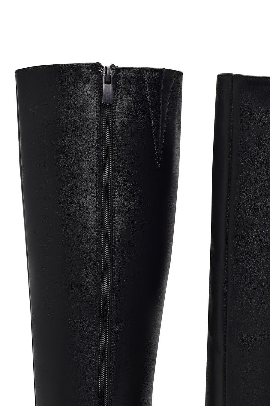 Women's Black Zippered Thick Heeled Leather Boot