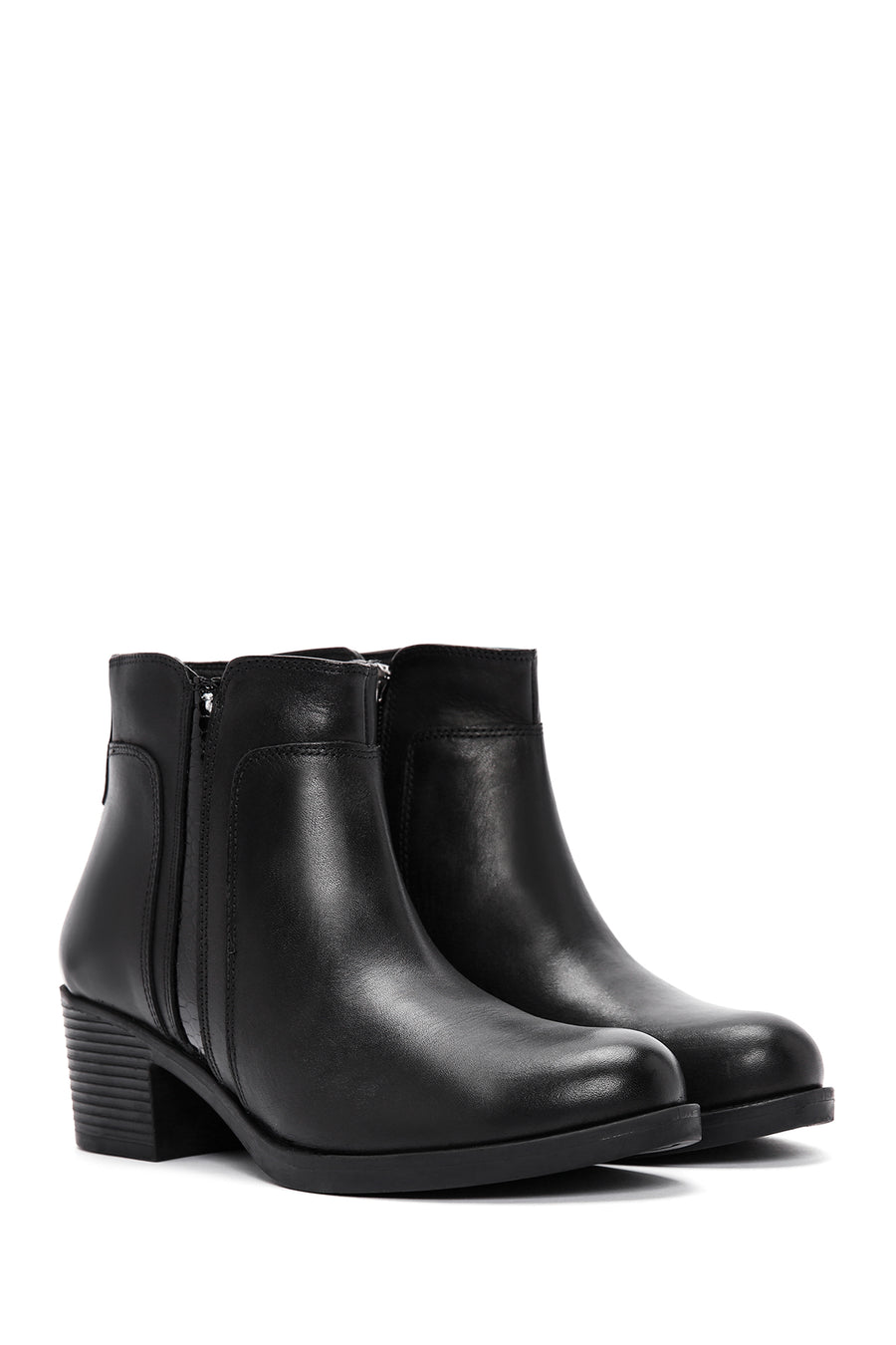 Woman Black Zippered Chunky Heels Leather Boat